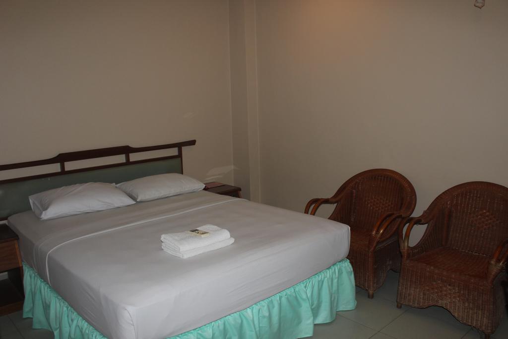 Batam Star Hotel Номер фото