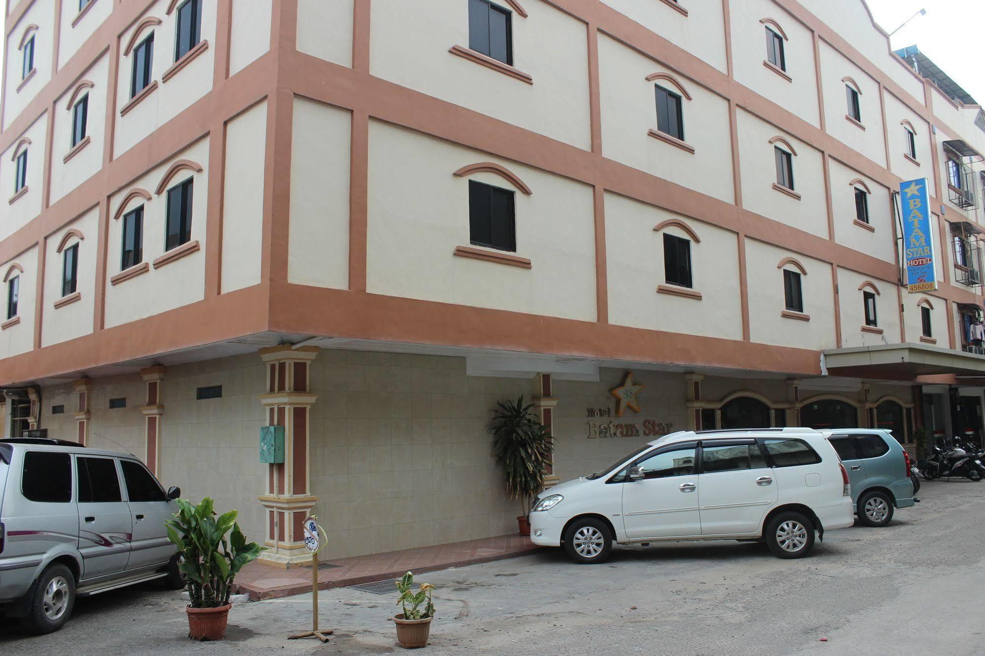 Batam Star Hotel Экстерьер фото